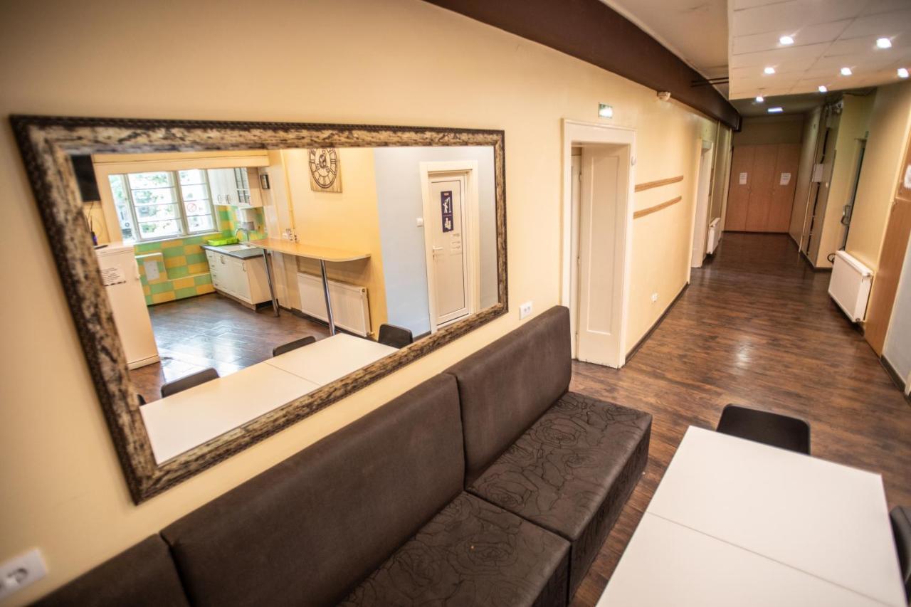 All In Hostel Beograd Eksteriør bilde